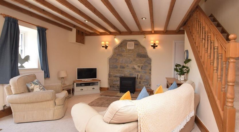 Photo of 2 Bed in Ashford in the Water