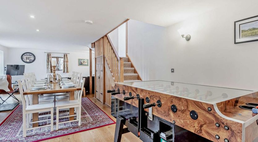Photo of 4 Bed in Shrewsbury