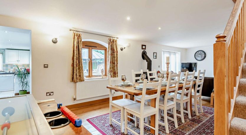Photo of 4 Bed in Shrewsbury