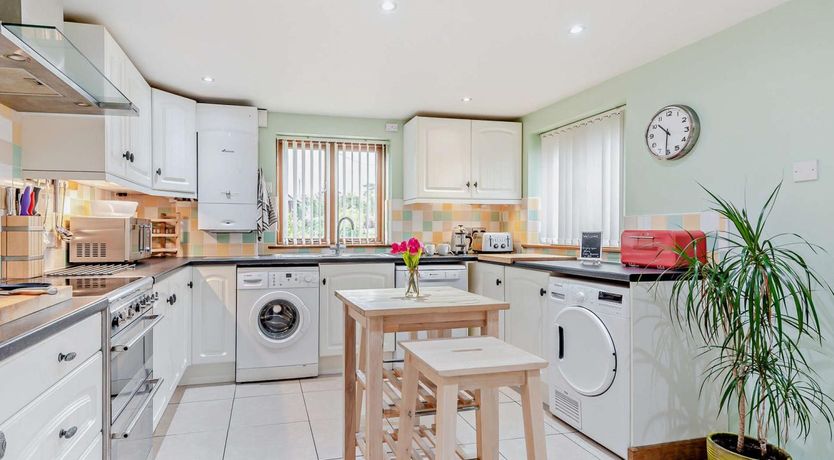 Photo of 4 Bed in Shrewsbury