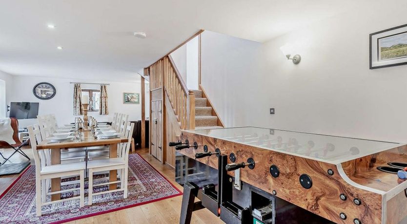 Photo of 4 Bed in Pontesbury