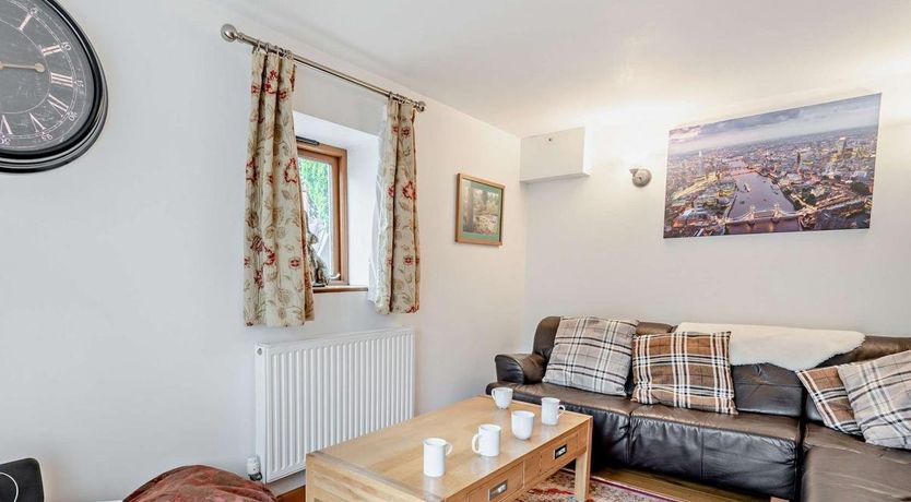 Photo of 4 Bed in Pontesbury