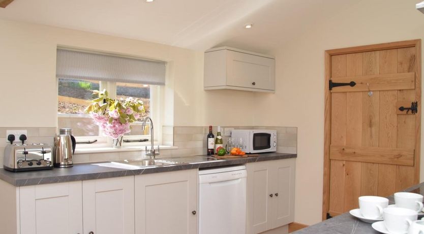 Photo of 3 Bed in Burrington