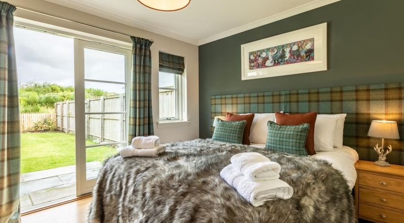 Photo of 4 Bed in Tibbermore