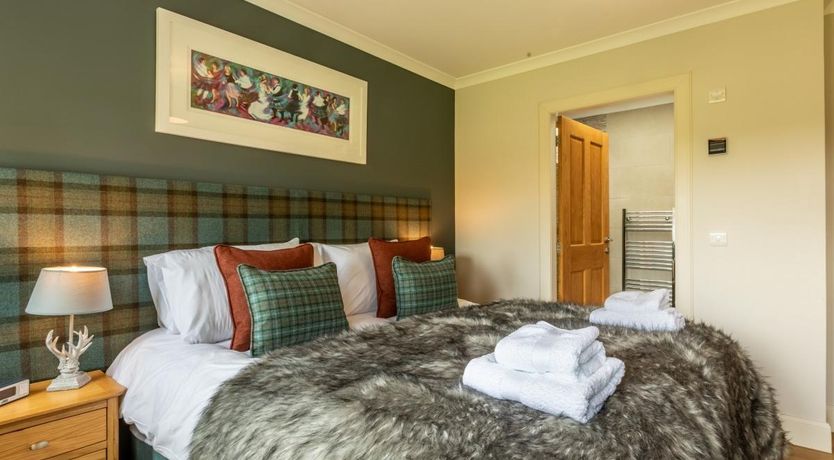 Photo of 4 Bed in Tibbermore