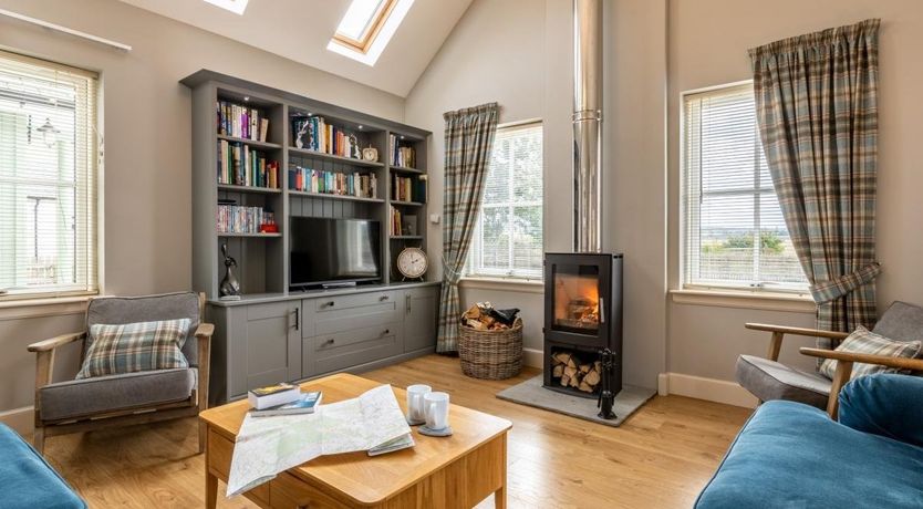 Photo of 4 Bed in Tibbermore