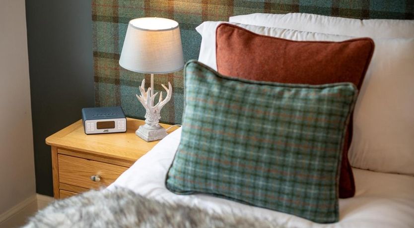 Photo of 4 Bed in Tibbermore