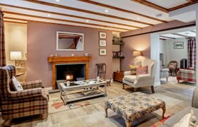 Photo of cottage-in-south-wales-32