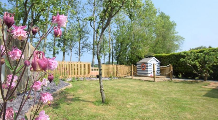 Photo of 3 Bed in Mundeseley