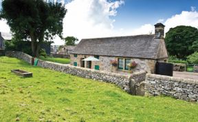 Photo of Cottage in Derbyshire