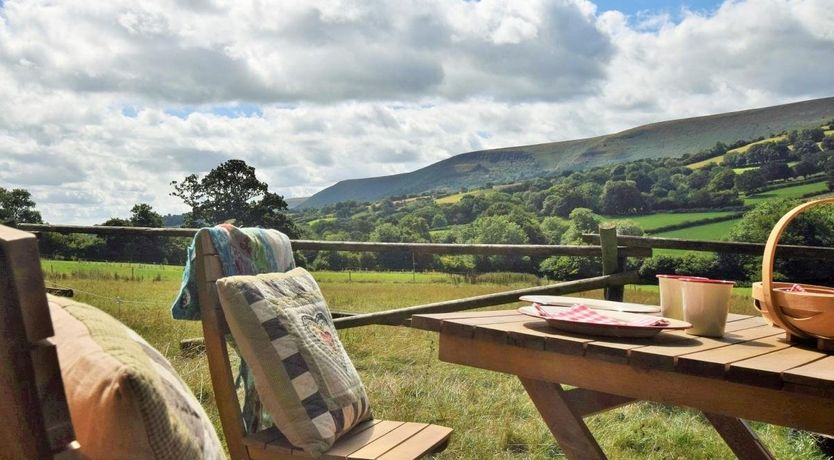 Photo of 1 Bed in Craswall