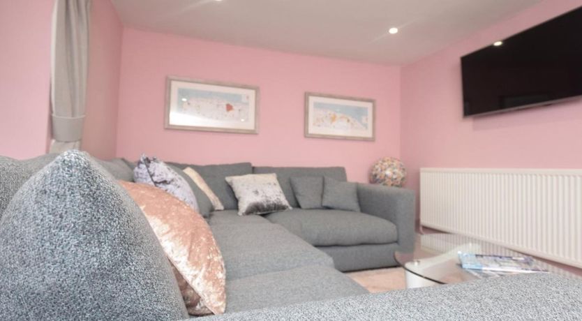 Photo of 2 Bed in Hoveton