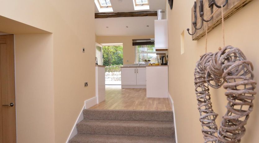 Photo of 4 Bed in Sheffield