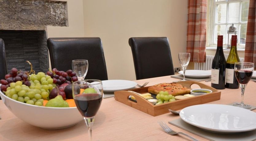 Photo of 4 Bed in Wortley