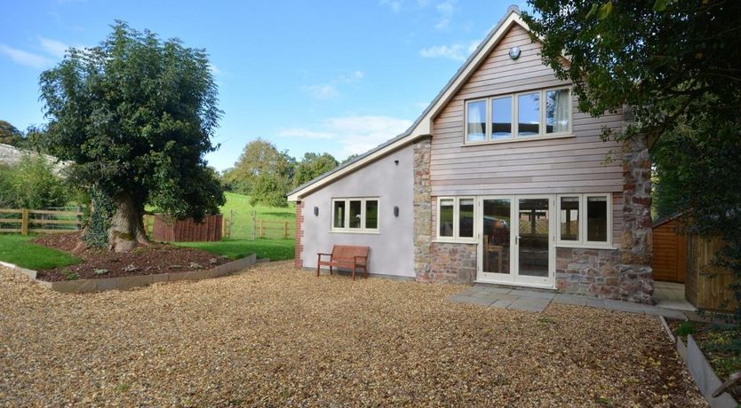 Photo of in Winford (72582)