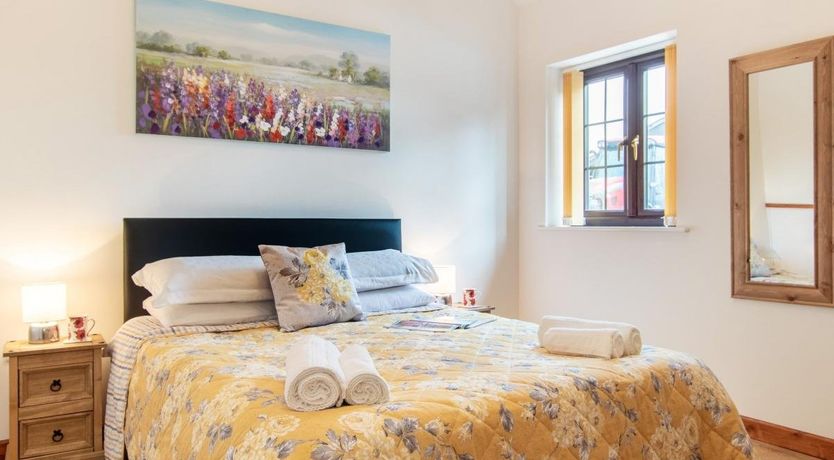 Photo of 2 Bed in Stanton Drew