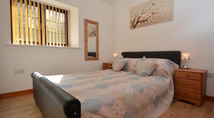 Photo of 2 Bed in Stanton Drew