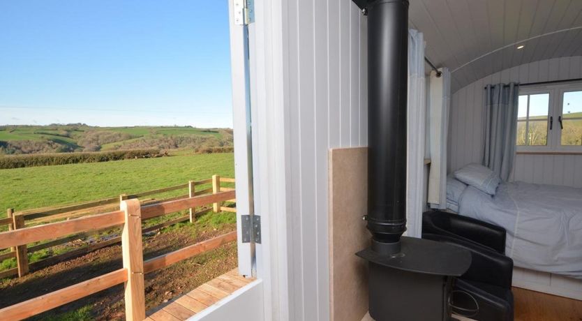 Photo of 1 Bed in Uplowman