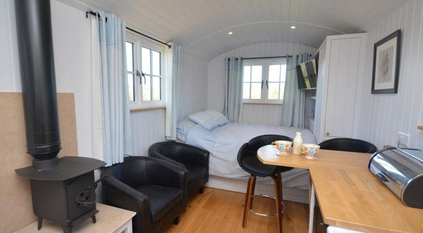 Photo of 1 Bed in Uplowman