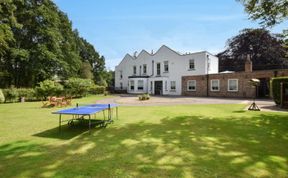 Photo of 4 Bed in York
