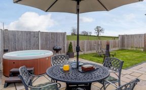 Photo of 1 Bed in Tirley