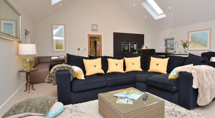 Photo of 3 Bed in Blackburn