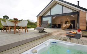 Photo of in Balderstone  (64911)