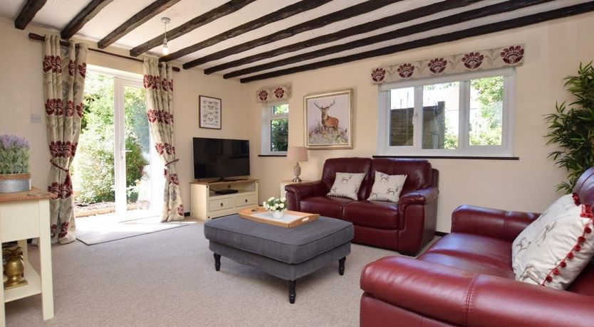 Photo of 2 Bed in Ashurst