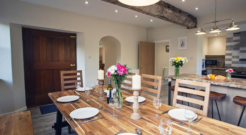 Photo of 4 Bed in Worcester