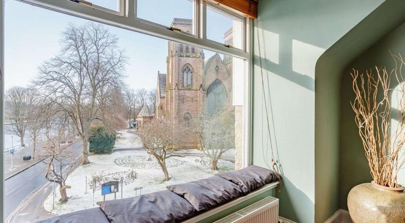 Photo of 2 Bed in Inverness