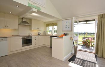 2 Bed in Derby Holiday Cottage