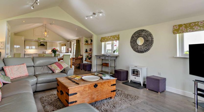 Photo of 2 Bed in Hilton