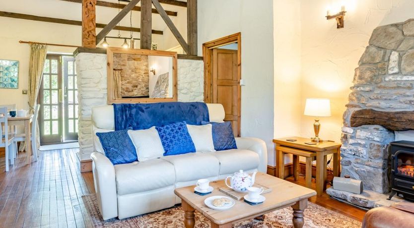Photo of in Penclawdd (77980)