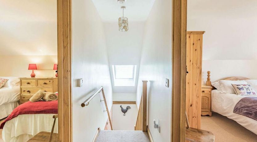 Photo of 4 Bed in Clifton-on-Teme