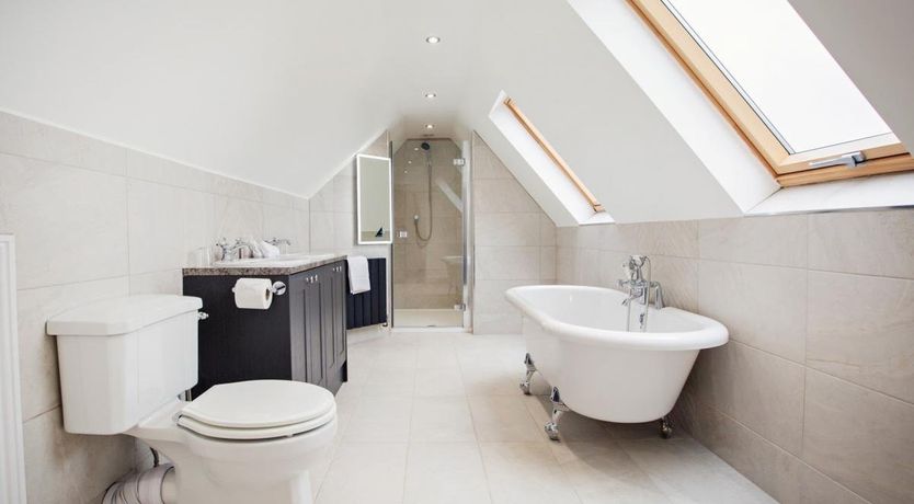 Photo of 5 Bed in Bishops Frome