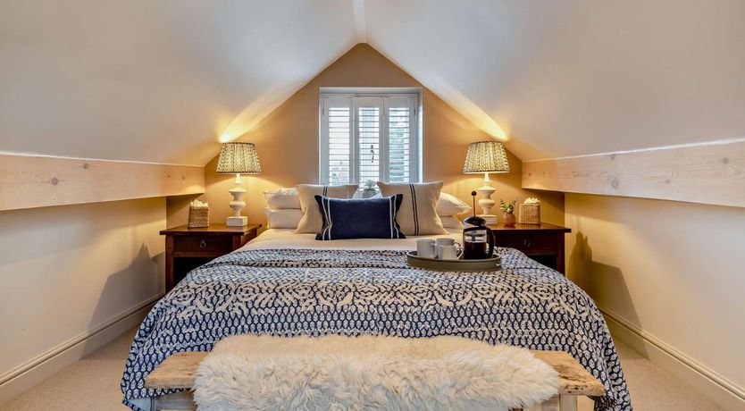 Photo of 2 Bed in Warwick