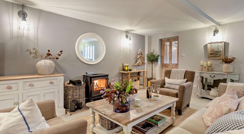 Photo of 2 Bed in Warwick