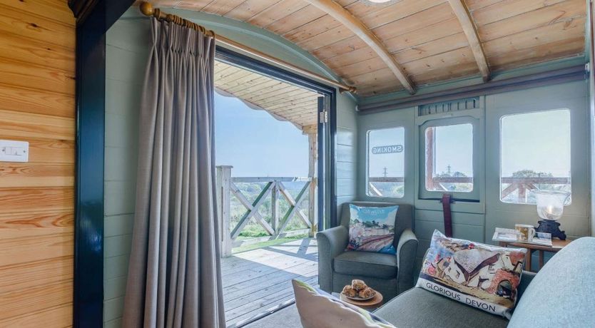 Photo of 1 Bed in Longdown