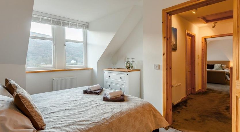 Photo of 4 Bed in Lochranza