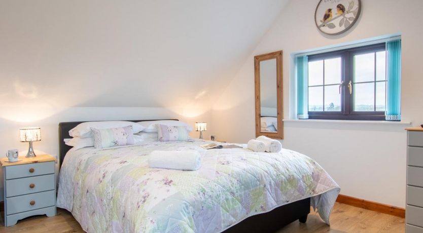 Photo of 1 Bed in Stanton Drew