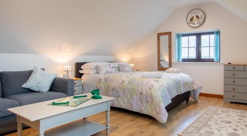 Photo of 1 Bed in Stanton Drew