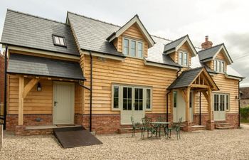 in Kinnersley (73075) Holiday Cottage