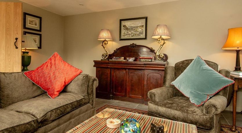 Photo of 2 Bed in Kinnersley