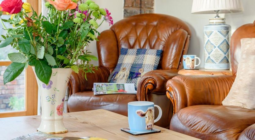 Photo of 2 Bed in Leighton