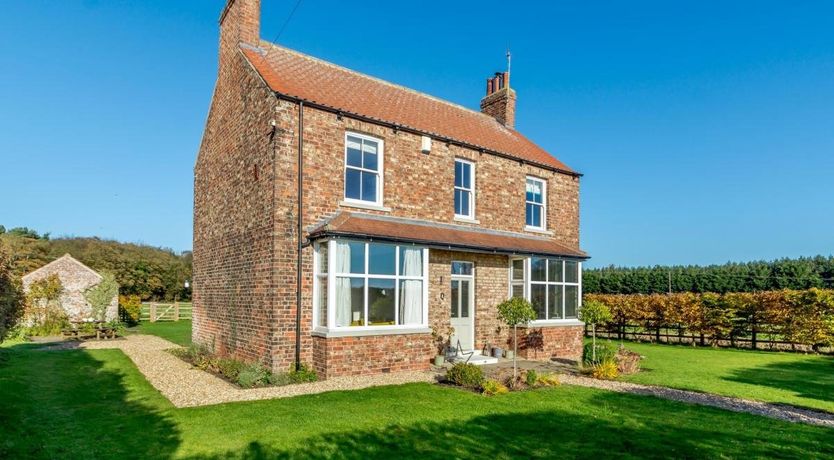 Photo of 3 Bed in Crockey Hill