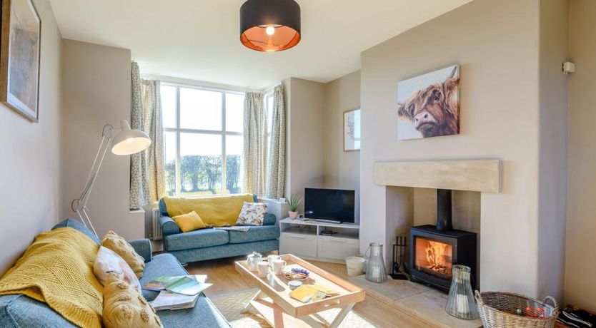 Photo of 3 Bed in Crockey Hill