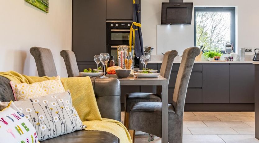 Photo of 2 Bed in Longtown