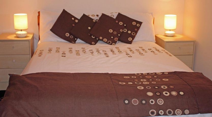 Photo of 3 Bed in Leanish