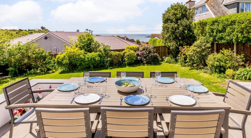 Photo of 4 Bed in Wembury