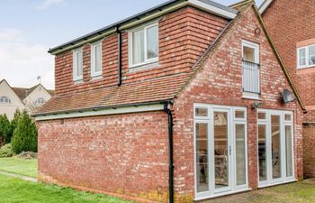 1 Bed in Downton Holiday Cottage
